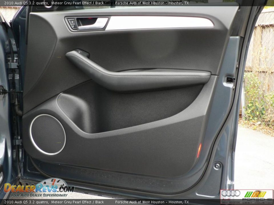 2010 Audi Q5 3.2 quattro Meteor Grey Pearl Effect / Black Photo #29