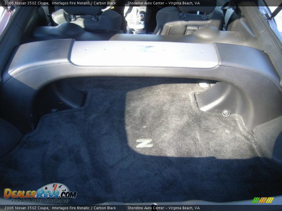 2006 Nissan 350Z Coupe Trunk Photo #10