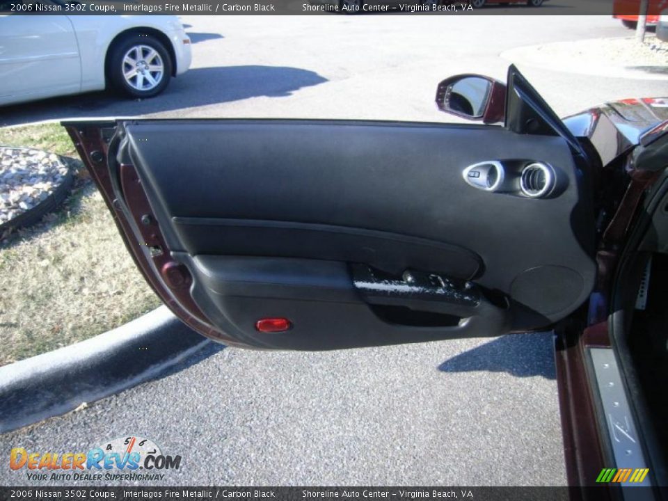 Door Panel of 2006 Nissan 350Z Coupe Photo #13