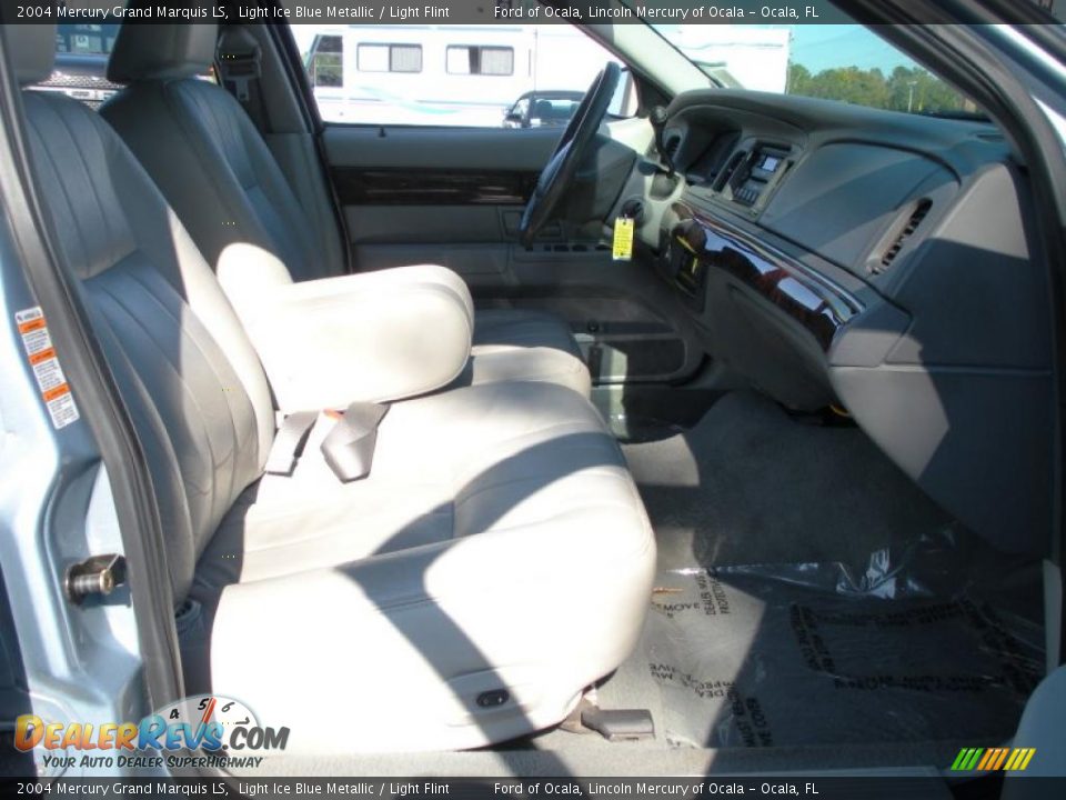 2004 Mercury Grand Marquis LS Light Ice Blue Metallic / Light Flint Photo #15