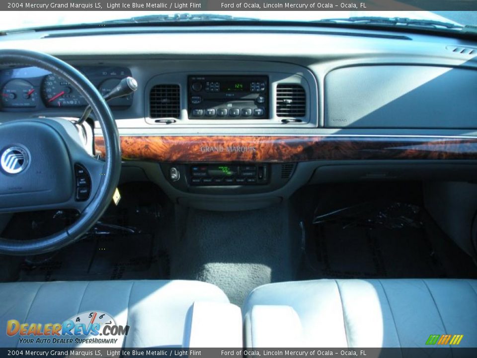Dashboard of 2004 Mercury Grand Marquis LS Photo #17
