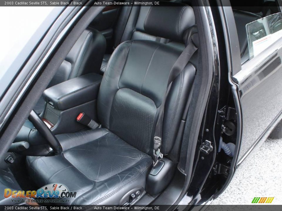 Black Interior - 2003 Cadillac Seville STS Photo #12