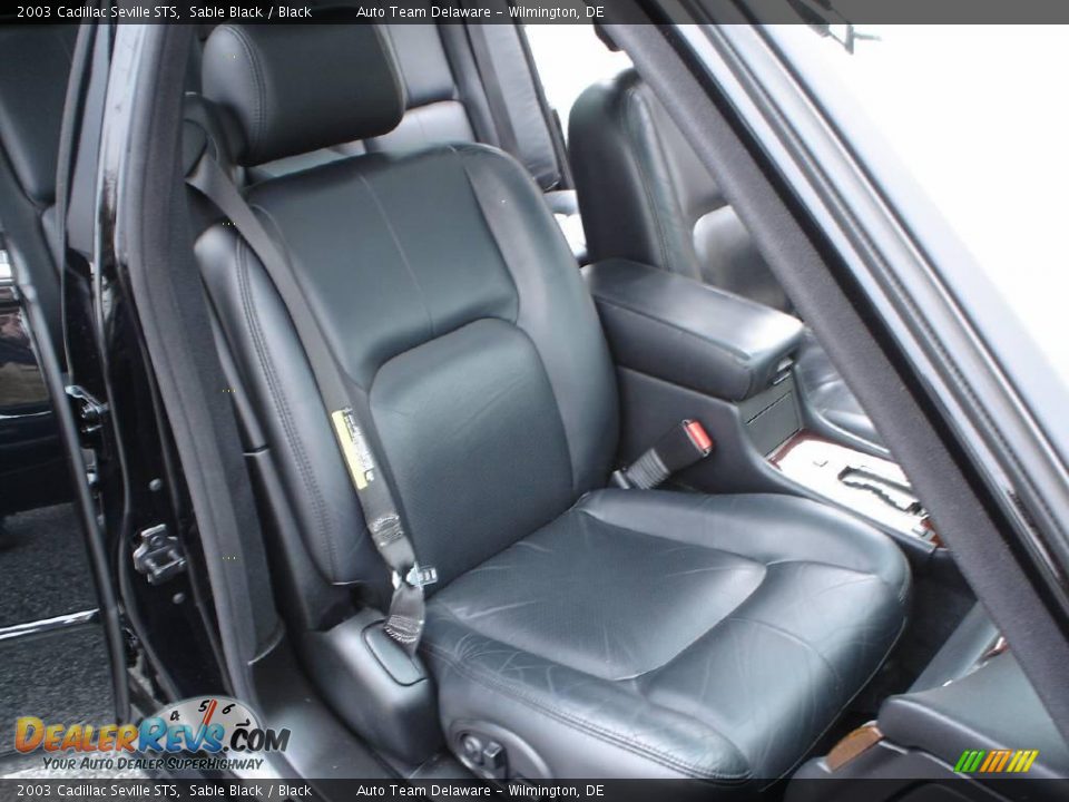 Black Interior - 2003 Cadillac Seville STS Photo #15