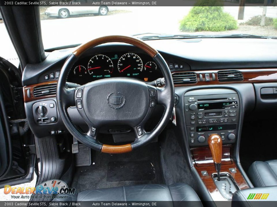 Dashboard of 2003 Cadillac Seville STS Photo #20