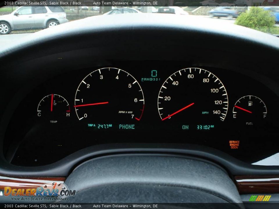 2003 Cadillac Seville STS Gauges Photo #25