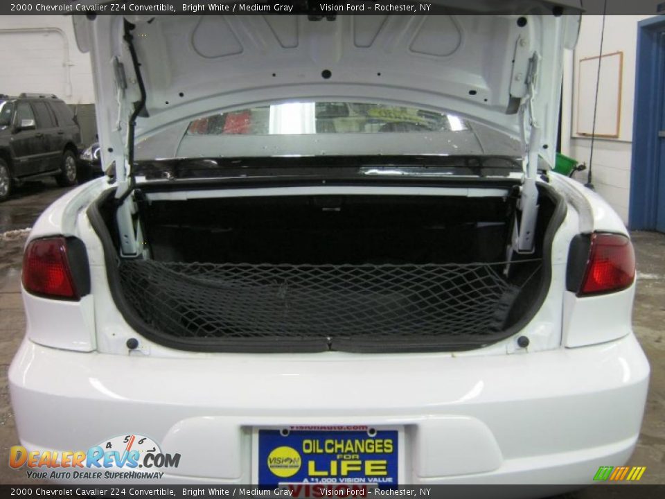 2000 Chevrolet Cavalier Z24 Convertible Bright White / Medium Gray Photo #6