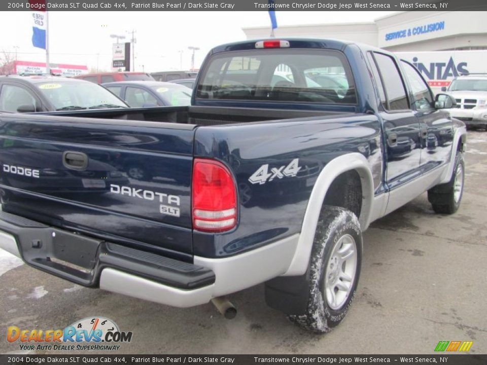 2004 Dodge Dakota SLT Quad Cab 4x4 Patriot Blue Pearl / Dark Slate Gray Photo #12