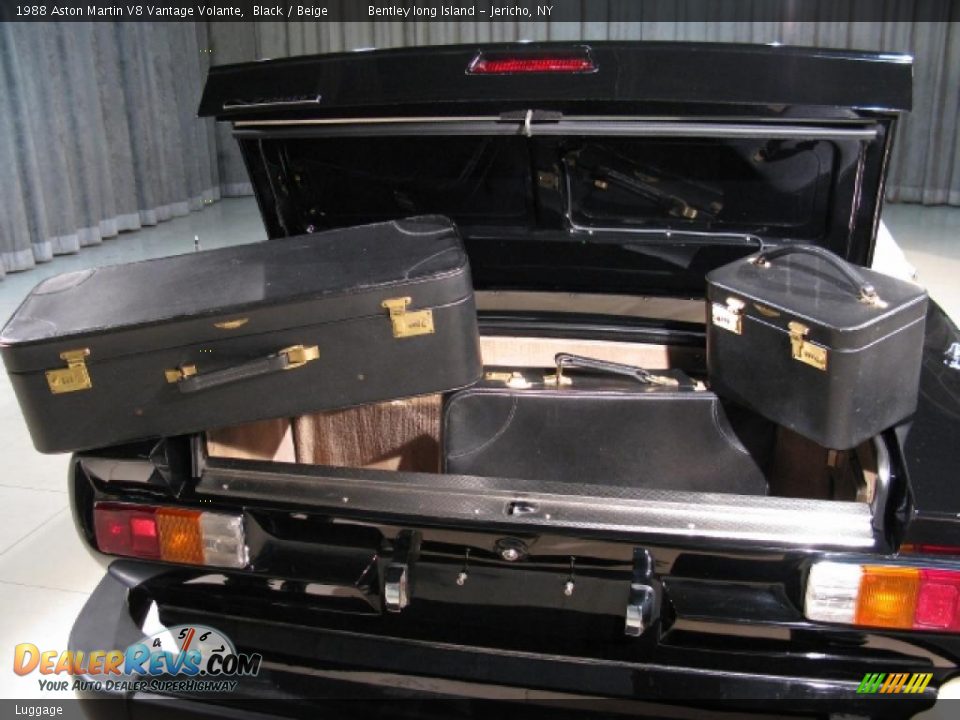Luggage - 1988 Aston Martin V8 Vantage