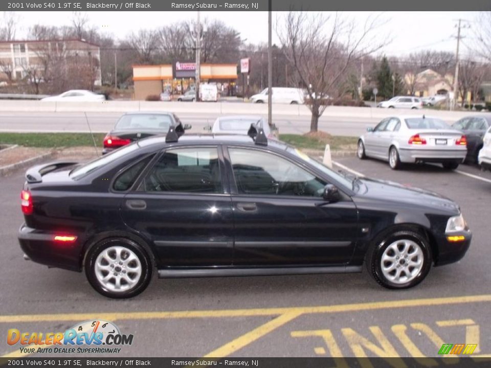 2001 Volvo S40 1.9T SE Blackberry / Off Black Photo #6 | DealerRevs.com