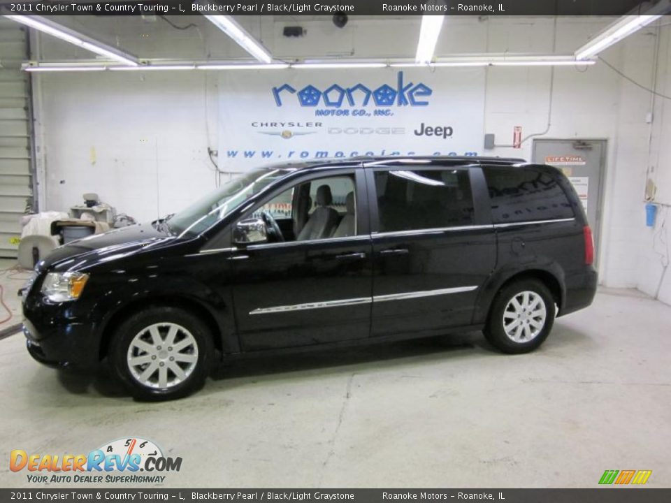 2011 Chrysler Town & Country Touring - L Blackberry Pearl / Black/Light Graystone Photo #1