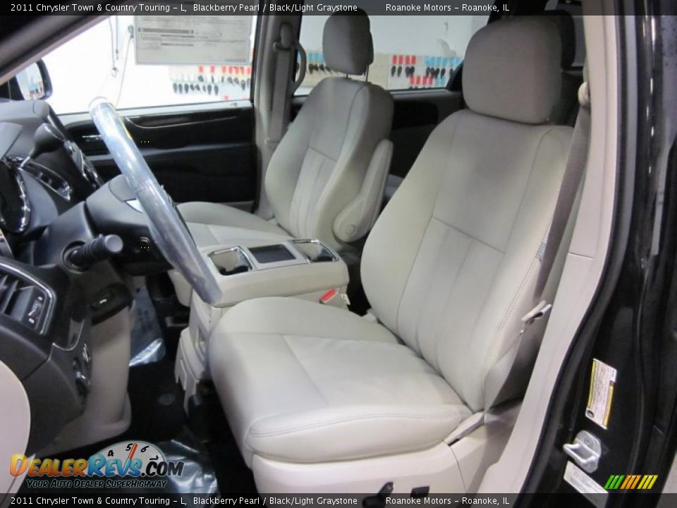 Black/Light Graystone Interior - 2011 Chrysler Town & Country Touring - L Photo #4