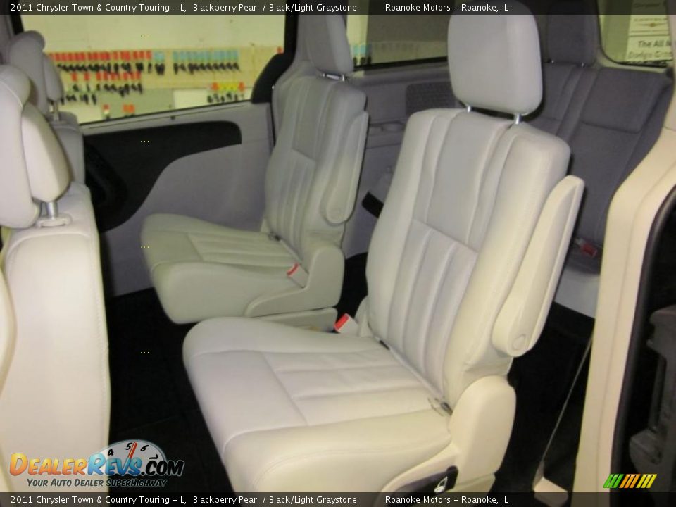 Black/Light Graystone Interior - 2011 Chrysler Town & Country Touring - L Photo #5