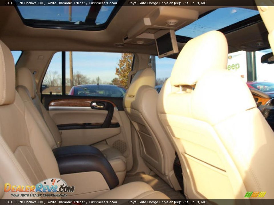 Cashmere/Cocoa Interior - 2010 Buick Enclave CXL Photo #9