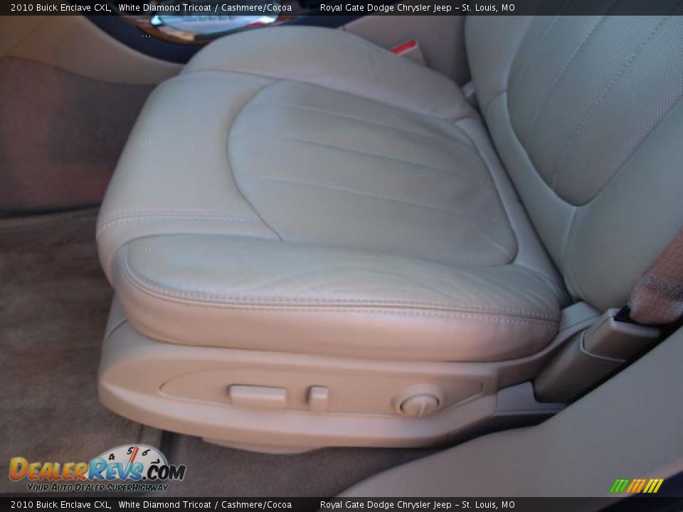 Cashmere/Cocoa Interior - 2010 Buick Enclave CXL Photo #16