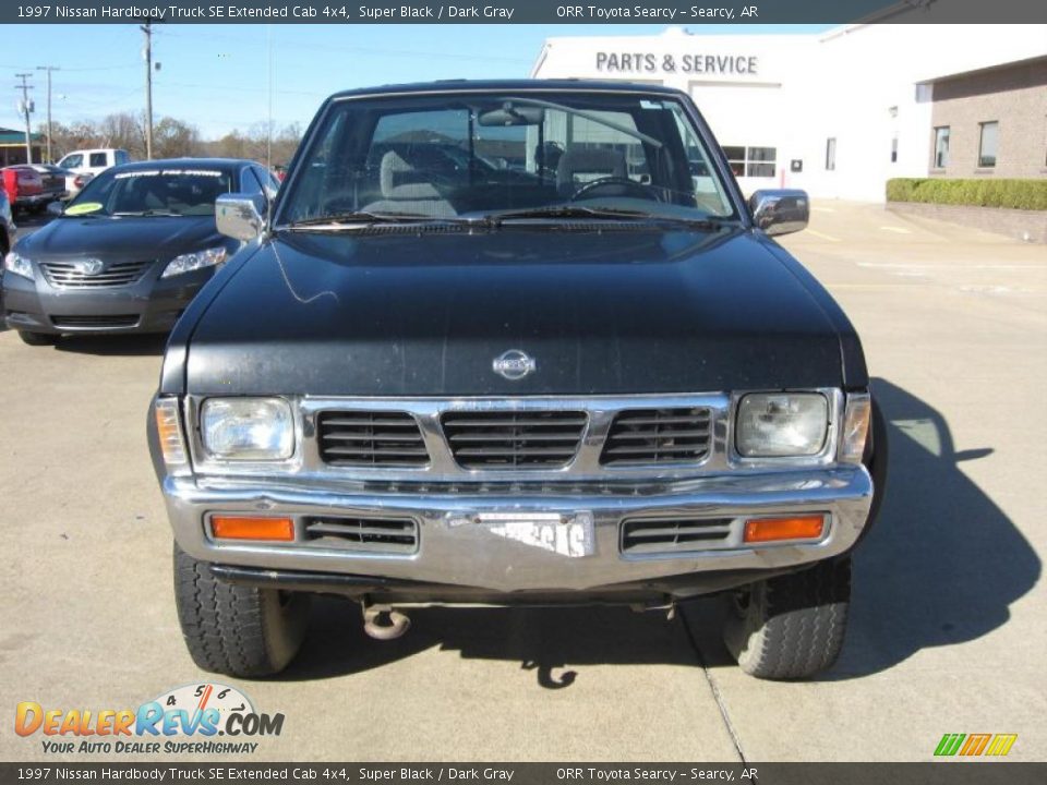 1997 Nissan Hardbody Truck SE Extended Cab 4x4 Super Black / Dark Gray Photo #2