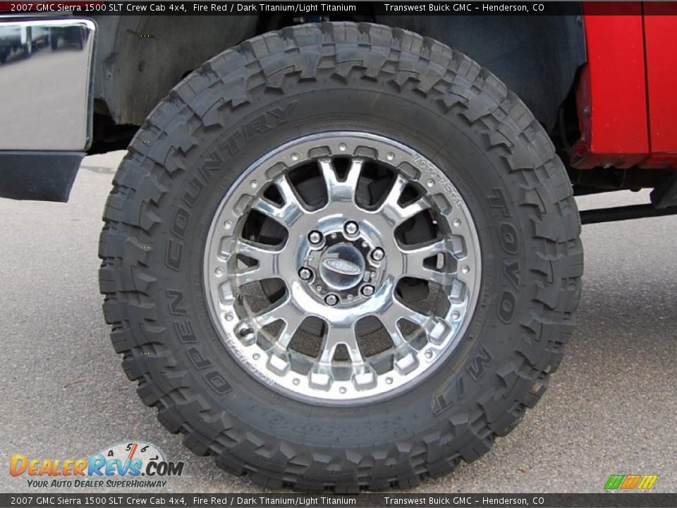 Custom Wheels of 2007 GMC Sierra 1500 SLT Crew Cab 4x4 Photo #11