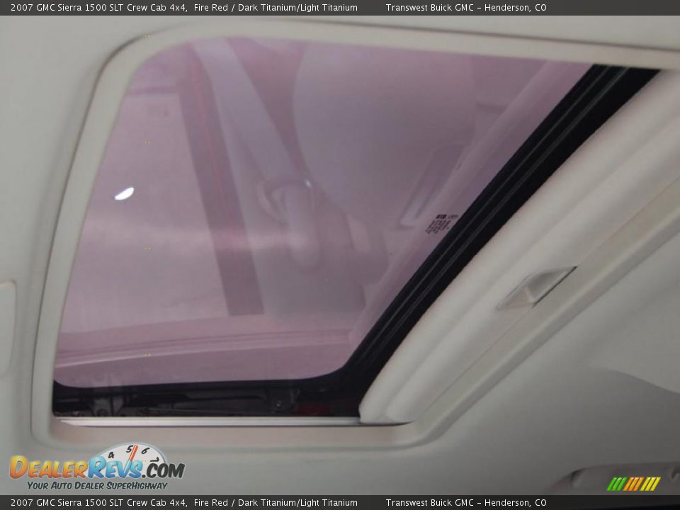 Sunroof of 2007 GMC Sierra 1500 SLT Crew Cab 4x4 Photo #17