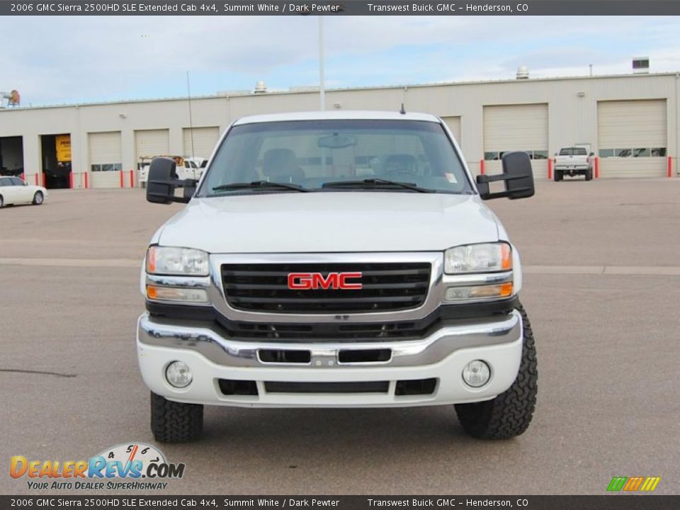 2006 GMC Sierra 2500HD SLE Extended Cab 4x4 Summit White / Dark Pewter Photo #8