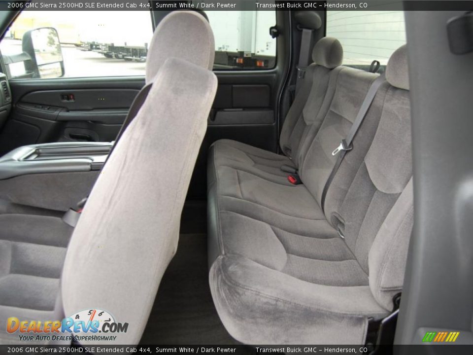 Dark Pewter Interior - 2006 GMC Sierra 2500HD SLE Extended Cab 4x4 Photo #18