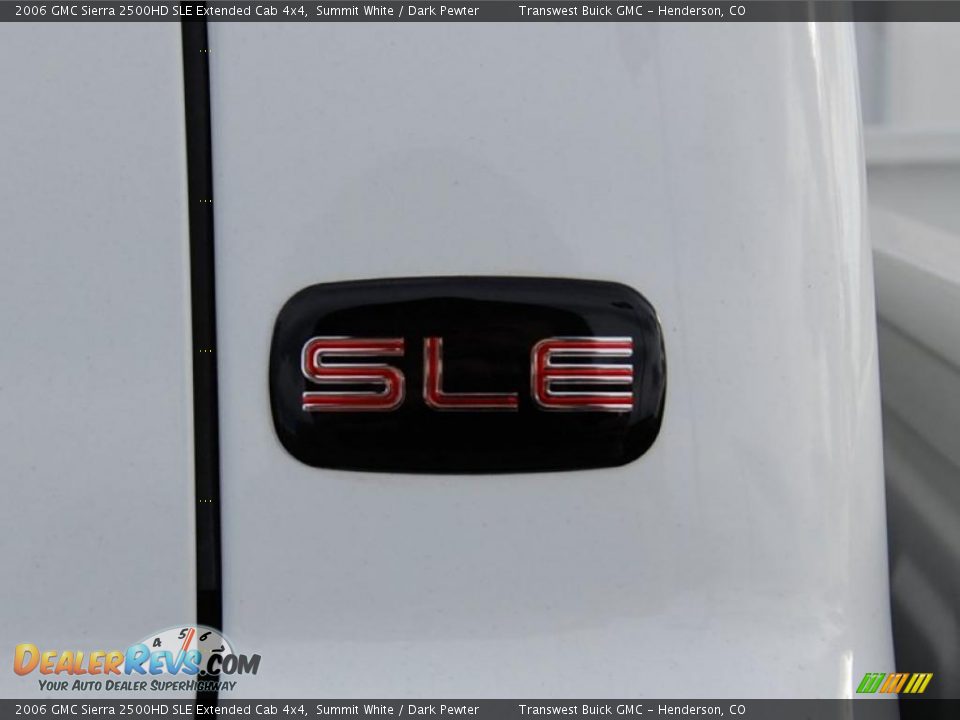 2006 GMC Sierra 2500HD SLE Extended Cab 4x4 Logo Photo #20