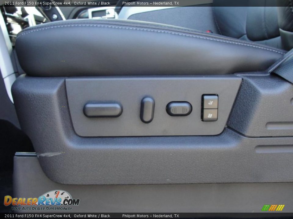 Controls of 2011 Ford F150 FX4 SuperCrew 4x4 Photo #24