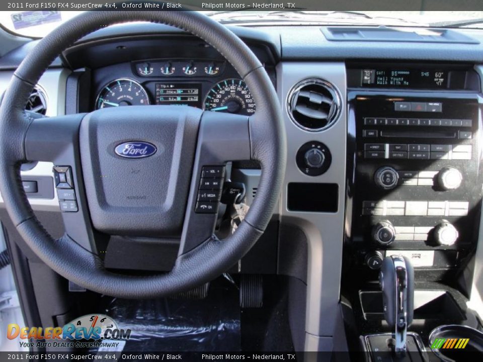 Dashboard of 2011 Ford F150 FX4 SuperCrew 4x4 Photo #25