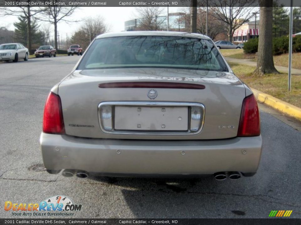 2001 Cadillac DeVille DHS Sedan Cashmere / Oatmeal Photo #3