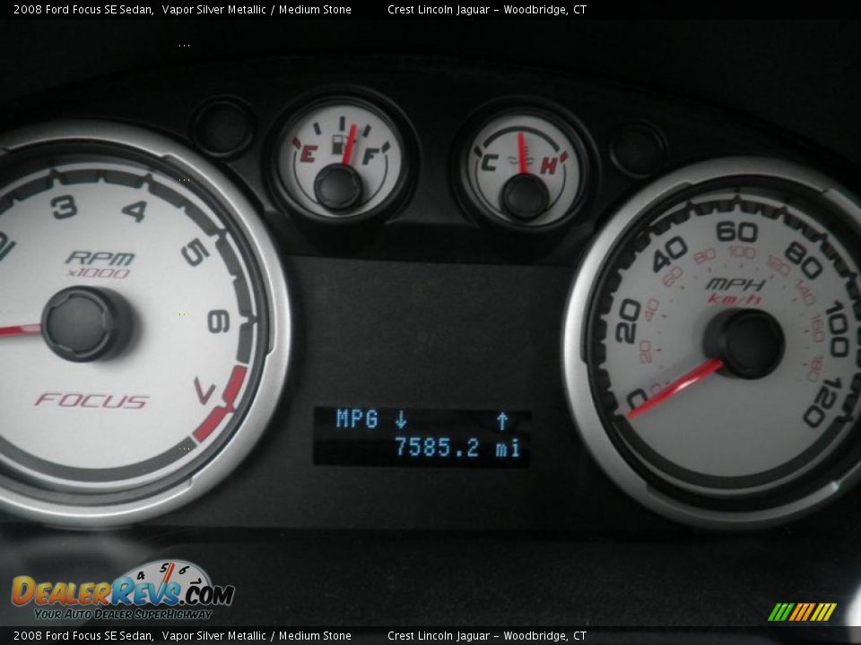 2008 Ford Focus SE Sedan Gauges Photo #10