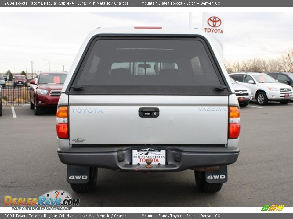 2004 Toyota Tacoma Regular Cab 4x4 Lunar Mist Metallic / Charcoal Photo #3