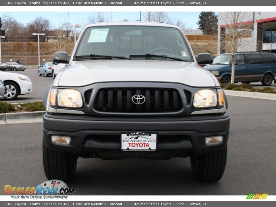 2004 Toyota Tacoma Regular Cab 4x4 Lunar Mist Metallic / Charcoal Photo #6