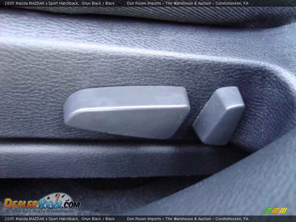 2005 Mazda MAZDA6 s Sport Hatchback Onyx Black / Black Photo #17