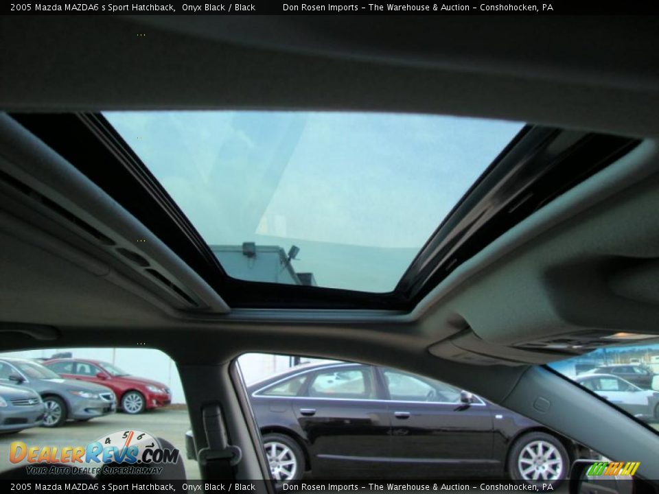 2005 Mazda MAZDA6 s Sport Hatchback Onyx Black / Black Photo #22