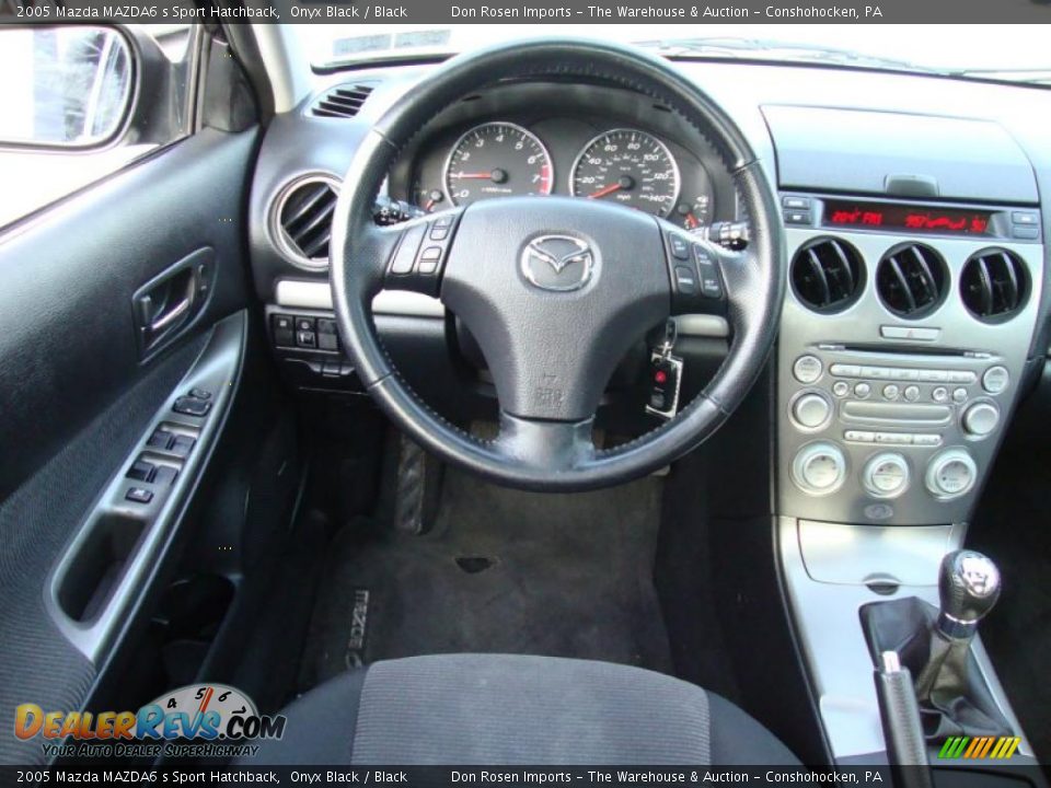 Controls of 2005 Mazda MAZDA6 s Sport Hatchback Photo #31
