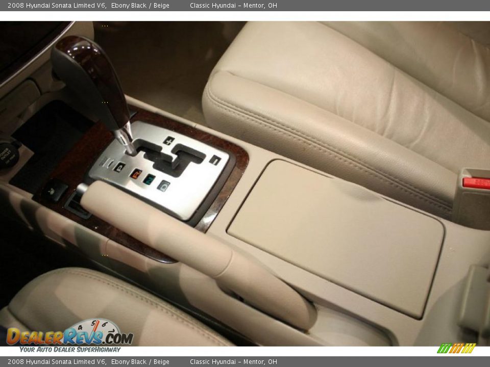 2008 Hyundai Sonata Limited V6 Ebony Black / Beige Photo #16