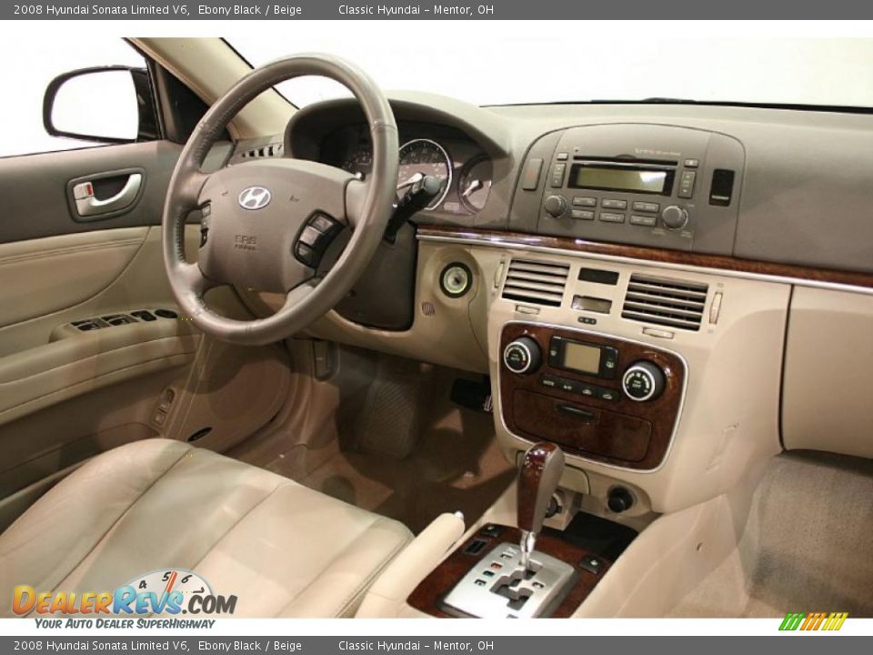 2008 Hyundai Sonata Limited V6 Ebony Black / Beige Photo #18