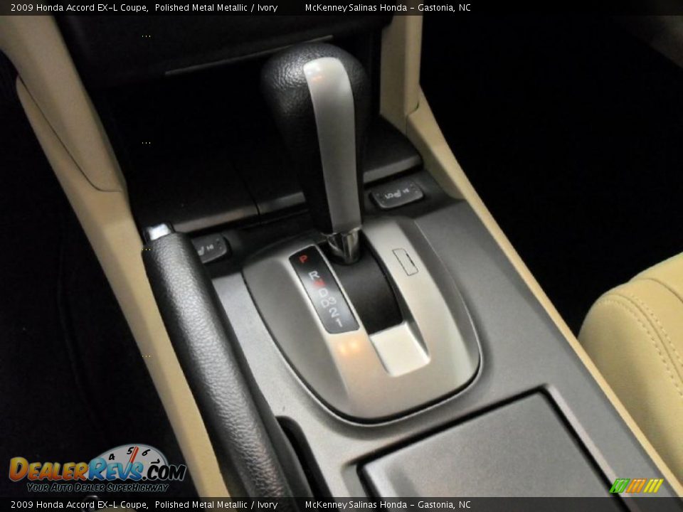 2009 Honda Accord EX-L Coupe Shifter Photo #12