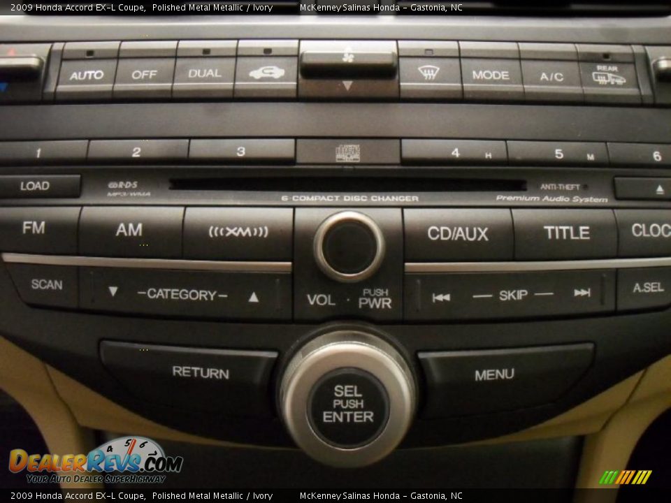 Controls of 2009 Honda Accord EX-L Coupe Photo #15