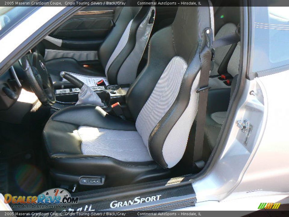 2005 Maserati GranSport Coupe Grigio Touring (Silver) / Black/Gray Photo #4