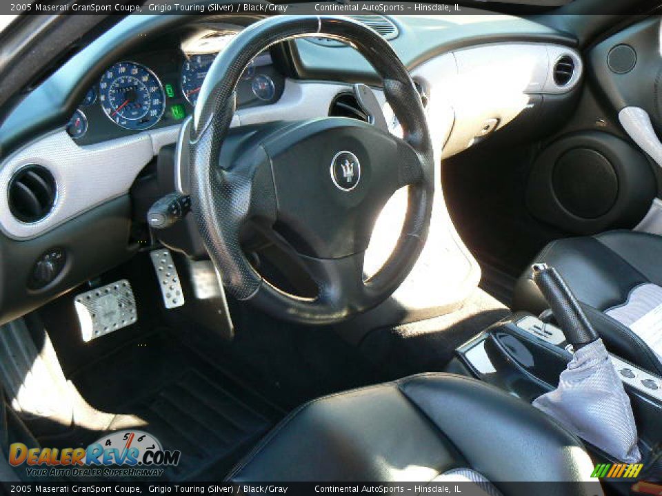 2005 Maserati GranSport Coupe Grigio Touring (Silver) / Black/Gray Photo #5