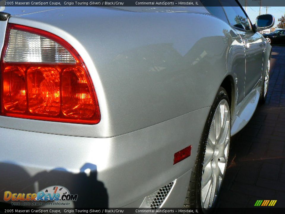 2005 Maserati GranSport Coupe Grigio Touring (Silver) / Black/Gray Photo #23