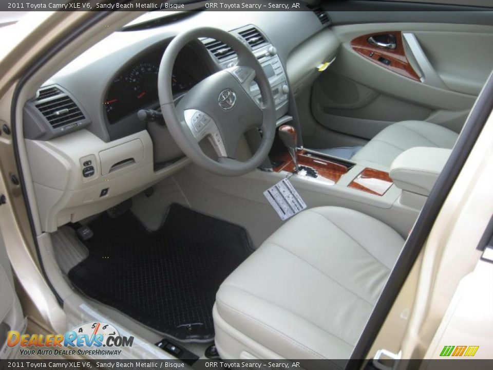 Bisque Interior 2011 Toyota Camry Xle V6 Photo 11