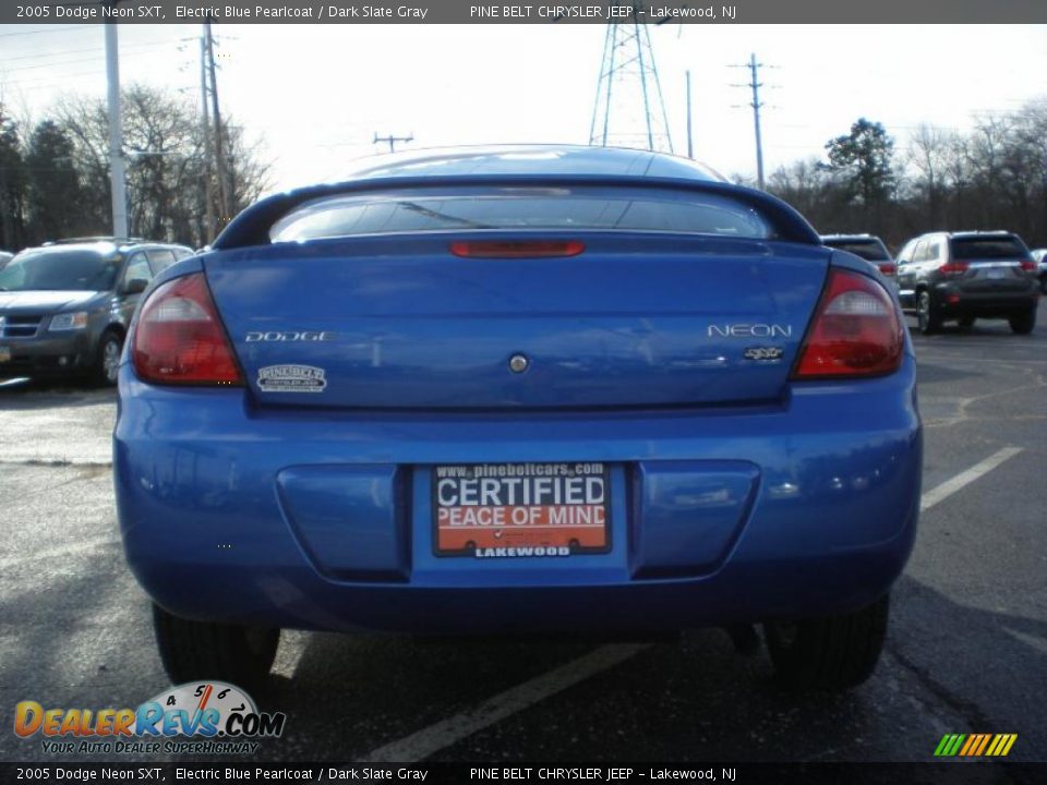 2005 Dodge Neon SXT Electric Blue Pearlcoat / Dark Slate Gray Photo #6