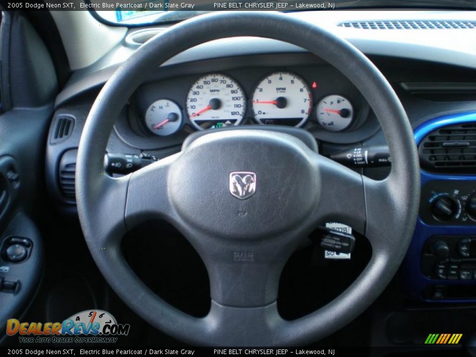 2005 Dodge Neon SXT Electric Blue Pearlcoat / Dark Slate Gray Photo #12