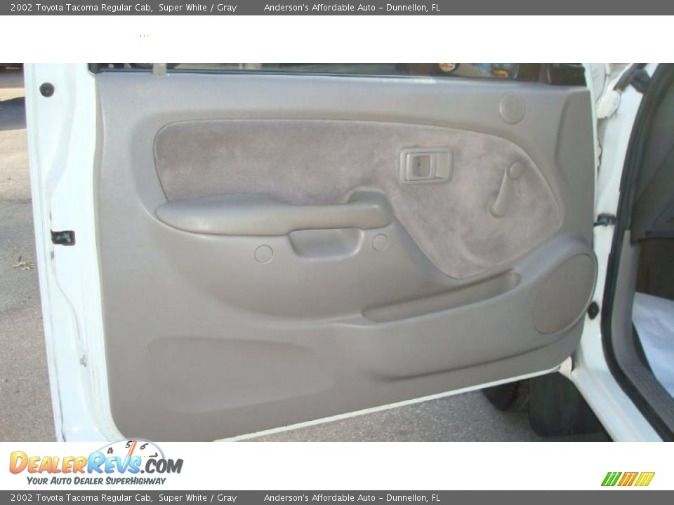 2002 Toyota Tacoma Regular Cab Super White / Gray Photo #9