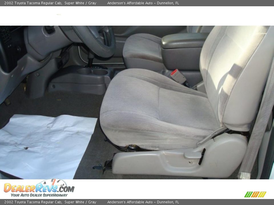 2002 Toyota Tacoma Regular Cab Super White / Gray Photo #11