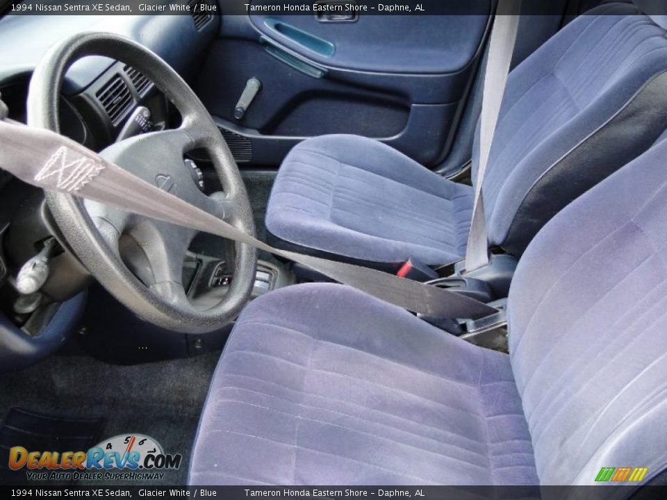 Blue Interior - 1994 Nissan Sentra XE Sedan Photo #12
