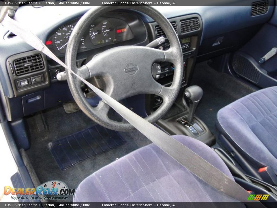 Blue Interior - 1994 Nissan Sentra XE Sedan Photo #13