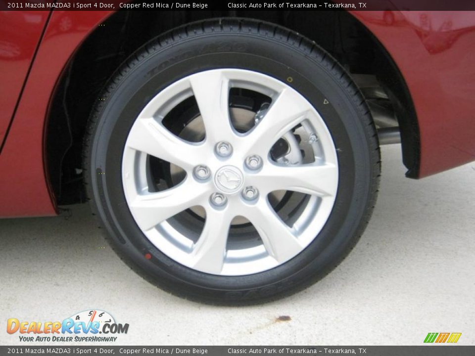 2011 Mazda MAZDA3 i Sport 4 Door Copper Red Mica / Dune Beige Photo #20