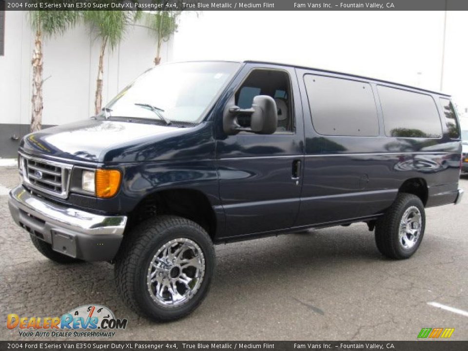 2004 Ford E Series Van E350 Super Duty XL Passenger 4x4 True Blue Metallic / Medium Flint Photo #3