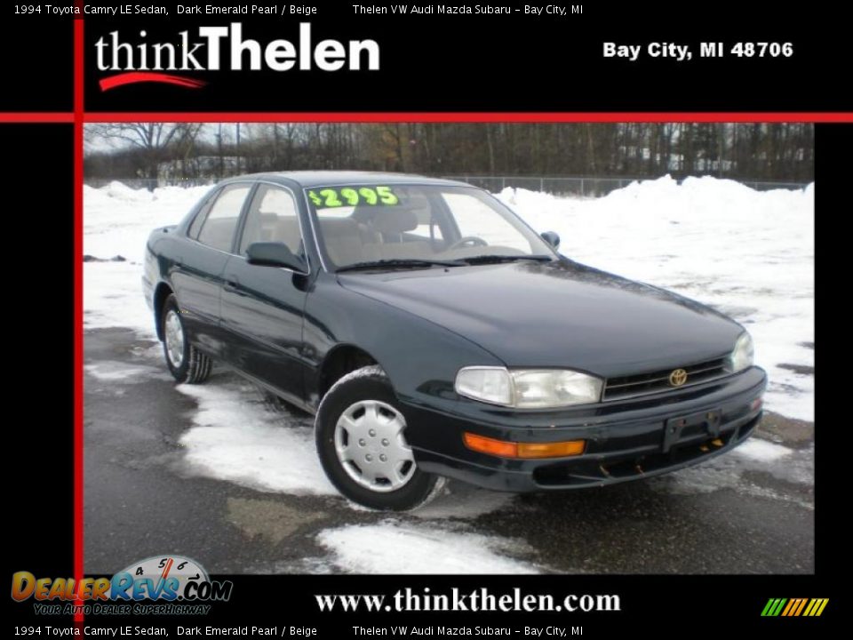 1994 Toyota Camry LE Sedan Dark Emerald Pearl / Beige Photo #1